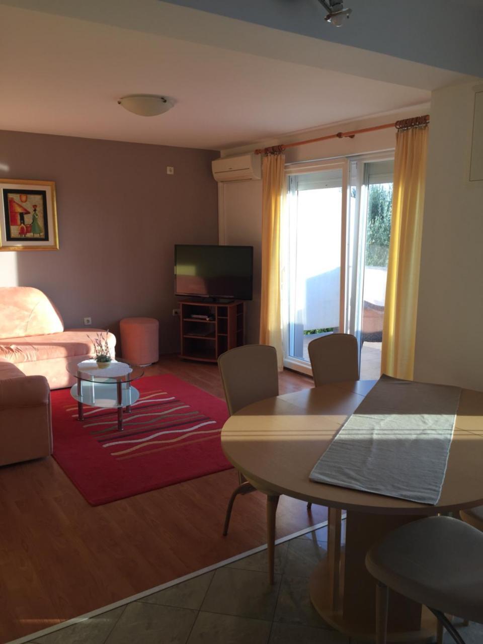 Apartments Nautica Barbat na Rabu Exterior photo