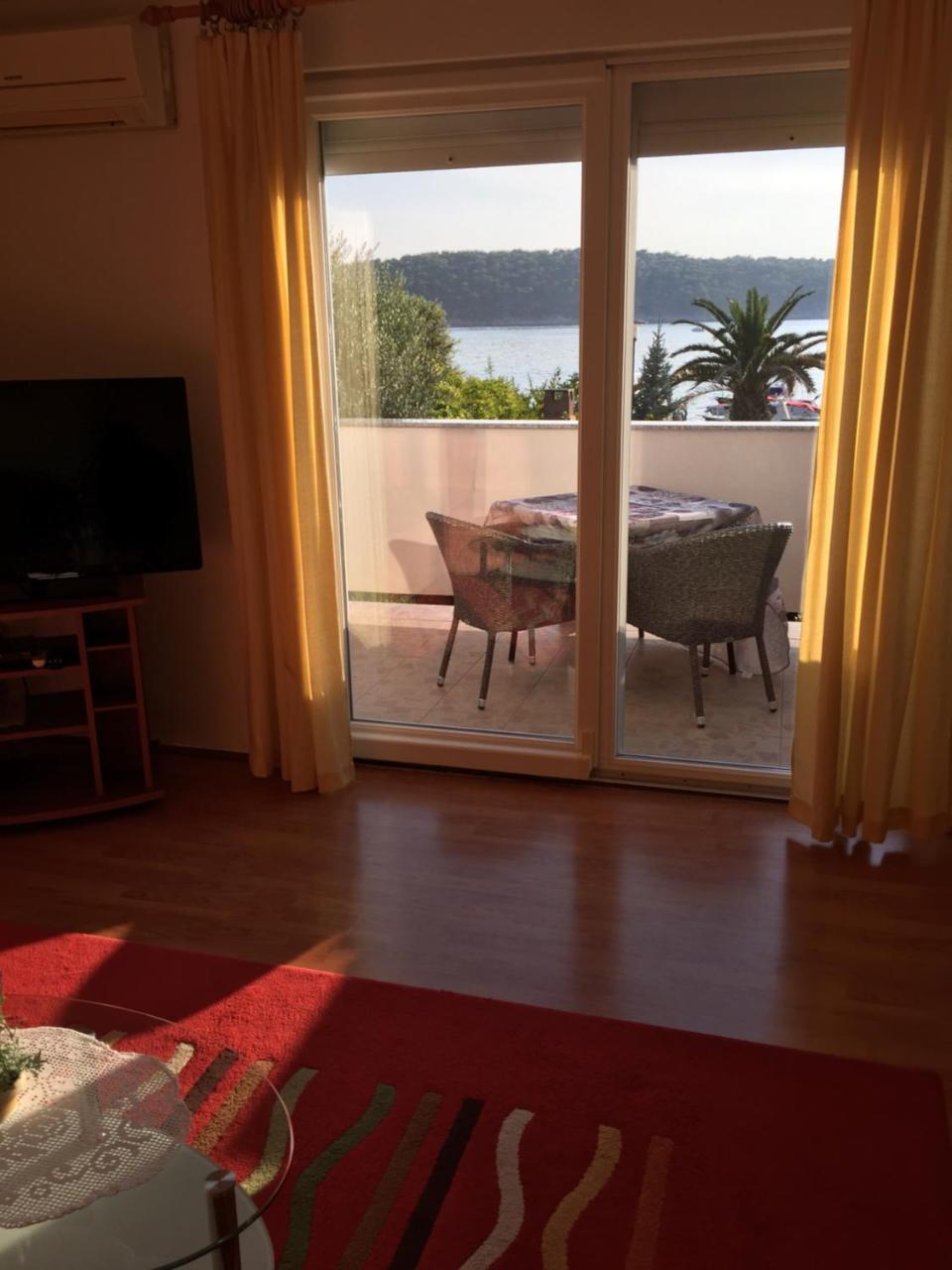 Apartments Nautica Barbat na Rabu Exterior photo